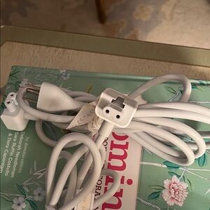 APPLE Mac  Book power adapter extension cord